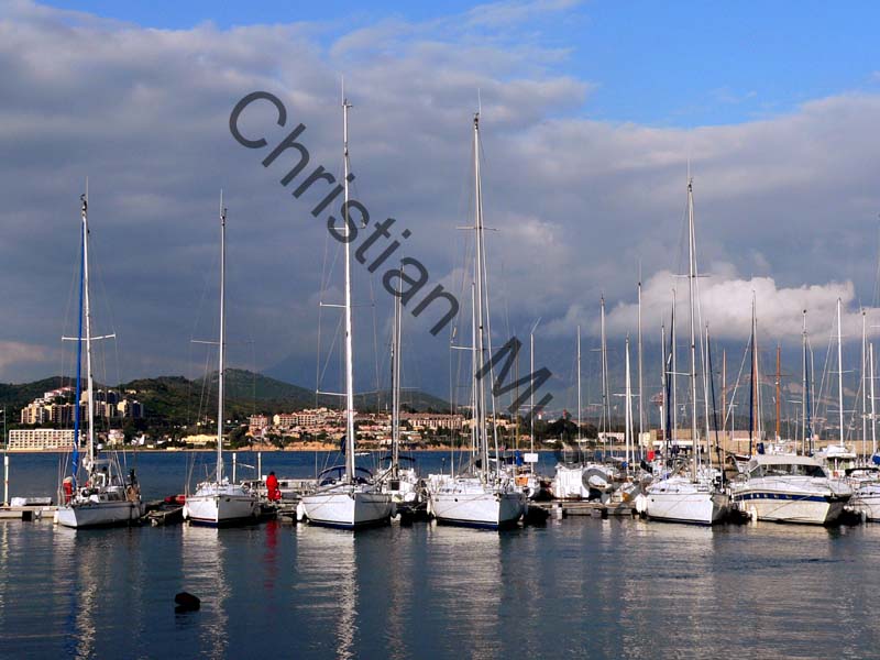 Corse port 005